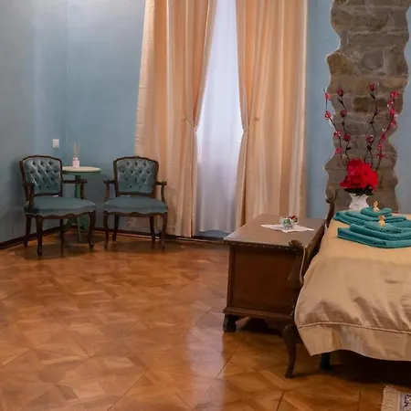 La Maison De Lulu Bed & Breakfast