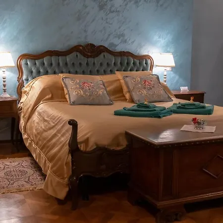 La Maison De Lulu Bed & Breakfast