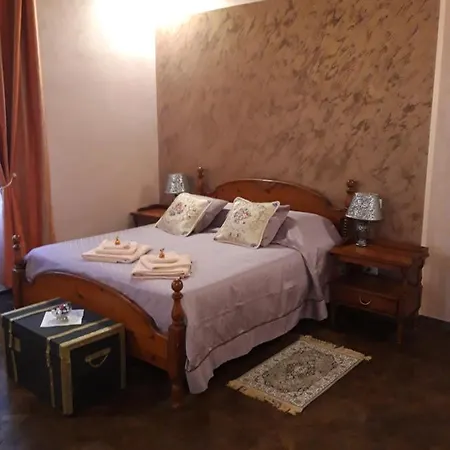 La Maison De Lulu Bed & Breakfast Terst